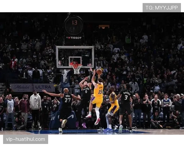 里夫斯开季火爆七战砍218分65助攻 追平杰里韦斯特创湖人队史纪录