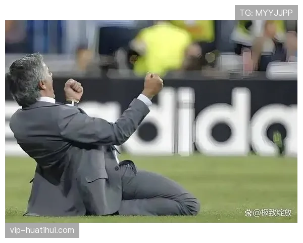 本菲卡帕夫利季斯点射破门，成杯赛晋级功臣